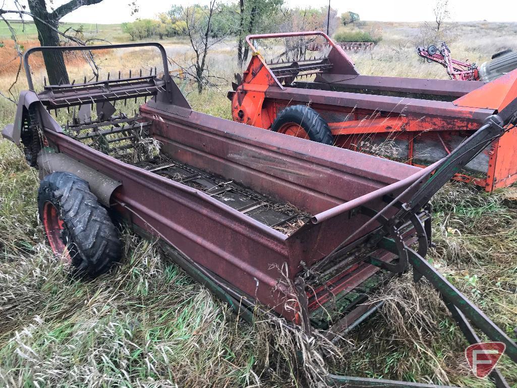 Case single axle ground drive tractor manure spreader