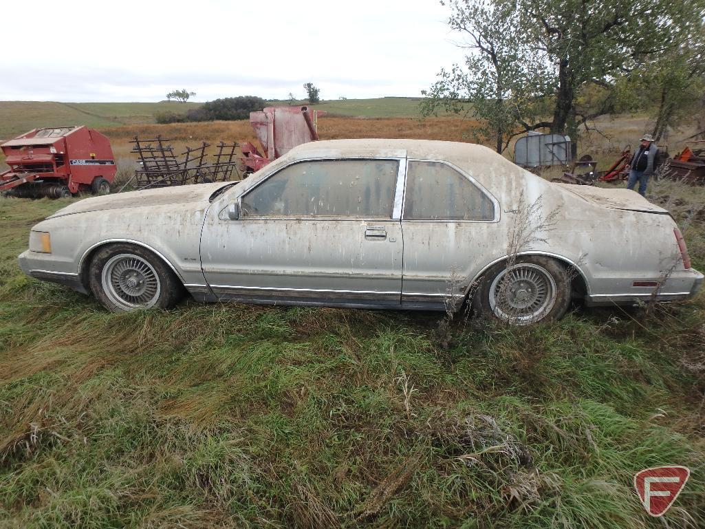 1988 Lincoln Continental Mark VII LSC 2 door coupe