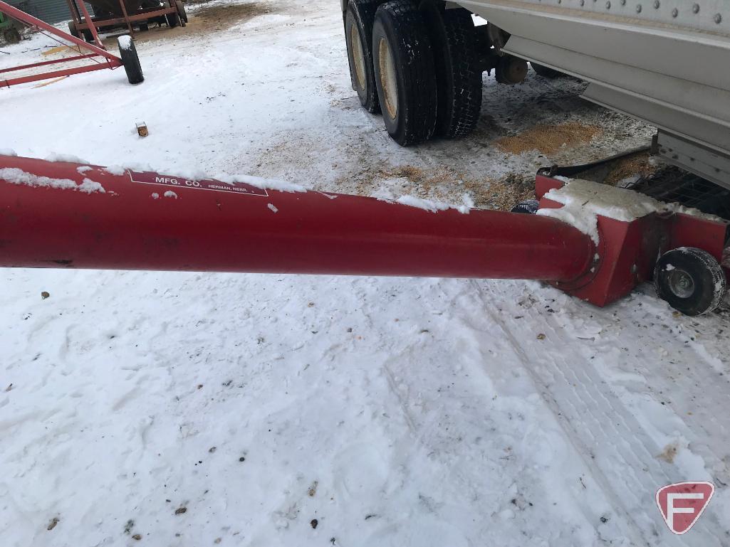 Peck 10"x66' pto auger elevator with double auger swing hopper