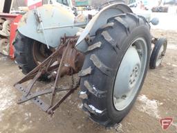 Ferguson T0-20 tractor, sn 29275, good rubber