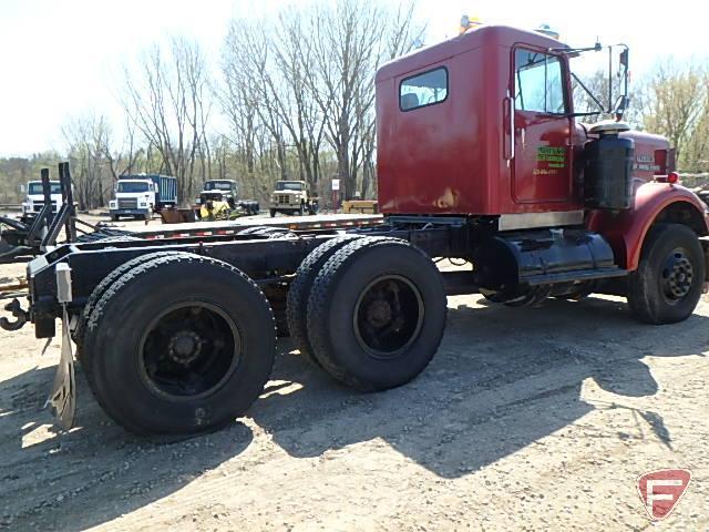 1966 Kenworth W-925 Semi Truck Tractor VIN #: 108119