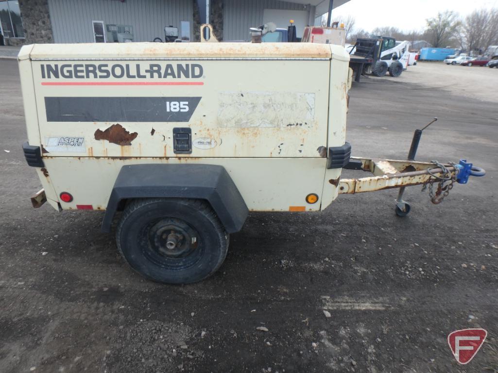 1999 Ingersoll Rand P185WJD portable air compressor, 3524 hours showing, SN: 305323UJJ221