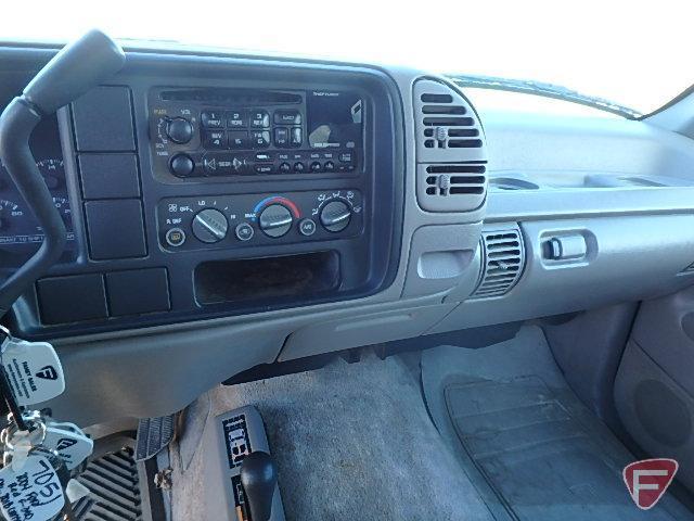 1995 Chevrolet Tahoe Multipurpose Vehicle (MPV), VIN # 1gnek13k0sj411213