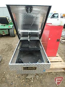 DZ aluminum diamond plate truck tool box