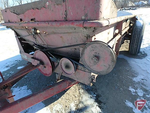 2012 New Holland 155 manure spreader, with slop gate, 540 PTO