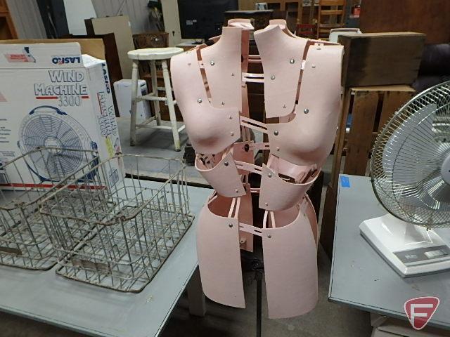 Standing adjustable dress form, 60inH