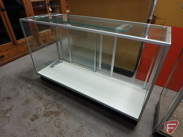 Glass display case, sliding glass doors, glass adjustable shelving, 37inHx60inWx20inD