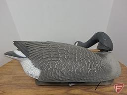 (4) Goose decoys, G & H, plastic, and (2) goose tail decoys, Carry-Lite Sport-Plast, all six