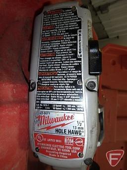 Milwaukee Heavy Duty 1/2" Hole-Hawg drill with case and handle