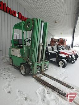 Clark 3-mast propane forklift, model C50055, sn 355770 2812