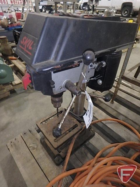 Skil 8" drill press model 3380