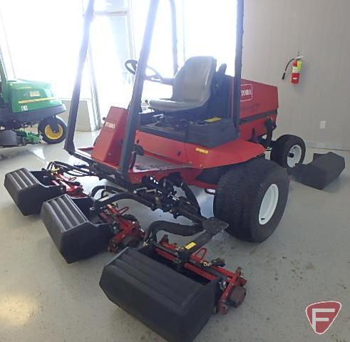 Toro 5200D fairway mower, 3168 hours showing, (5) 21" 8 blade reels, 2 wheel drive, ROPS, headlights