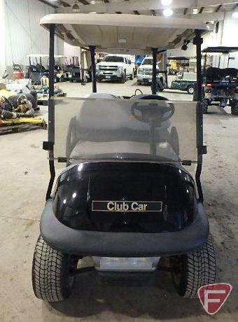 05 Club Car electric golf car, with top, black, SN: pq0538-551386