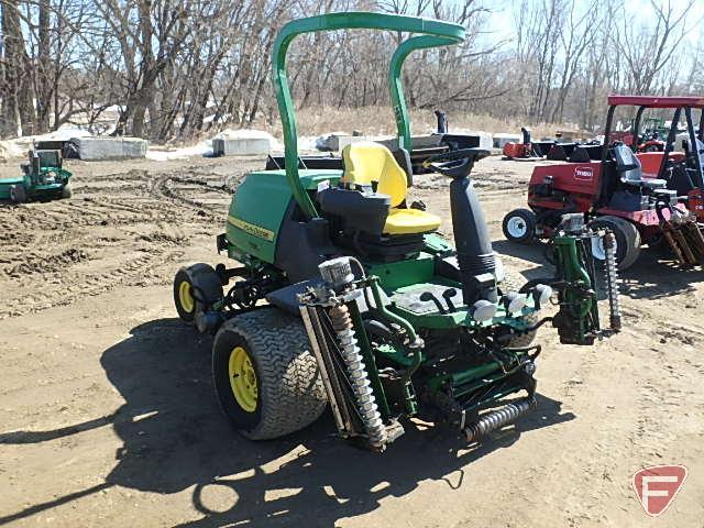 2012 John Deere 7500 diesel 2WD 5-gang fairway mower, ROPS, 1,771 hrs showing, SN: 1tc75ehxect040107