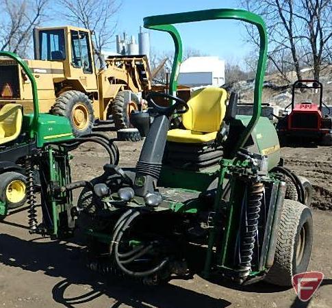 2009 John Deere 7700 diesel 2WD 5-gang fairway mower, ROPS, 1,208 hrs showing, SN: TC7700X020040