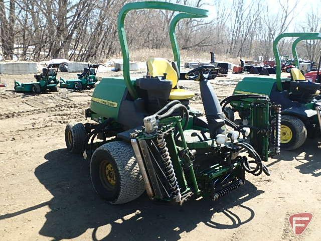 2009 John Deere 7700 diesel 2WD 5-gang fairway mower, ROPS, 1,208 hrs showing, SN: TC7700X020040