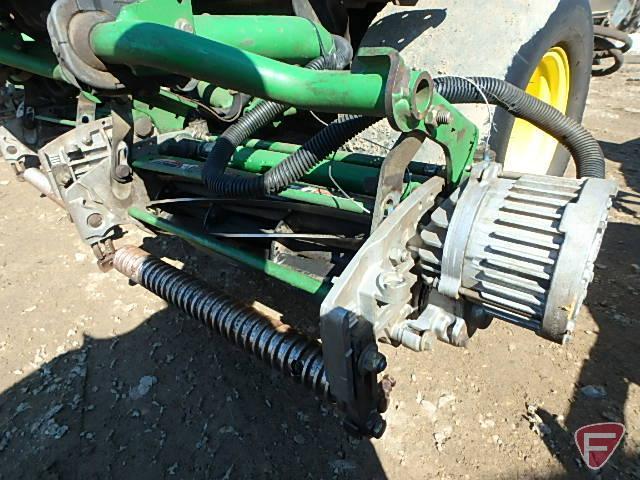 John Deere 8000 diesel 3WD 5-gang fairway mower, ROPS, 1,679 hrs showing