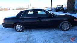 2000 Ford Crown Victoria Passenger Car