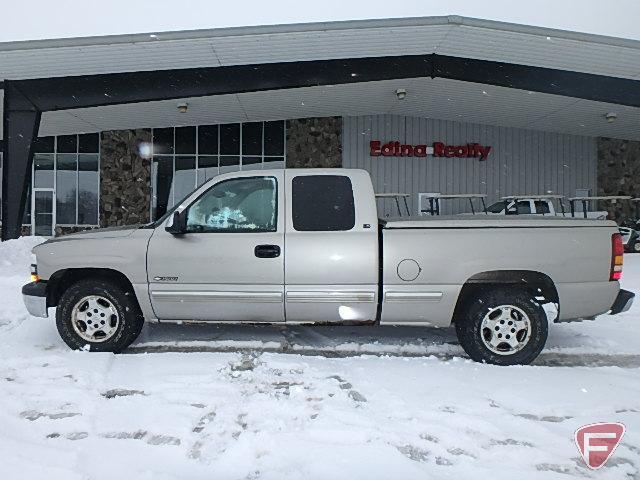 1999 Chevrolet Silverado Pickup Truck