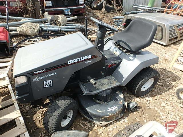 Craftsman lawn tractor riding lawn mower with 42" deck, 15hp Briggs & Stratton gas engine