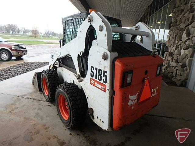 2011 Bobcat S185 skid steer loader with 67" material bucket, hydraulic quick tach, 2,926 hrs showing