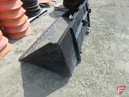 Skid loader material bucket, 73" W, bolt-on cutting edge