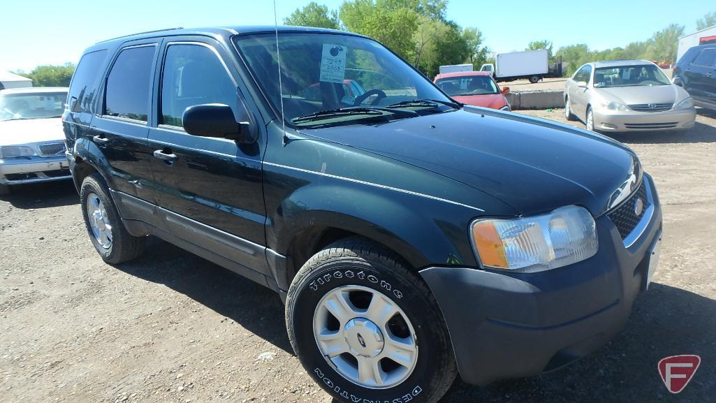 2003 Ford Escape Sport Utility Vehicle (SUV)