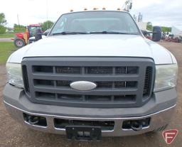 2005 Ford F-450 Super Duty Service Body Truck w/Crane