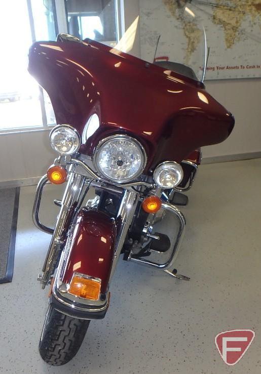 2006 Harley-Davidson FLHTCUI Electra Glide Ultra Classic Custom Fully Dressed Stage II Motorcycle