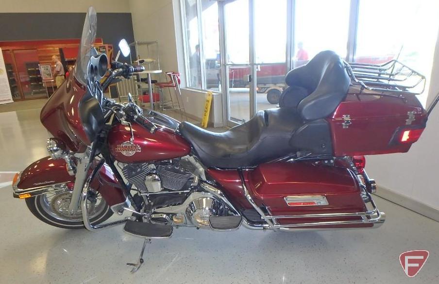 2006 Harley-Davidson FLHTCUI Electra Glide Ultra Classic Custom Fully Dressed Stage II Motorcycle