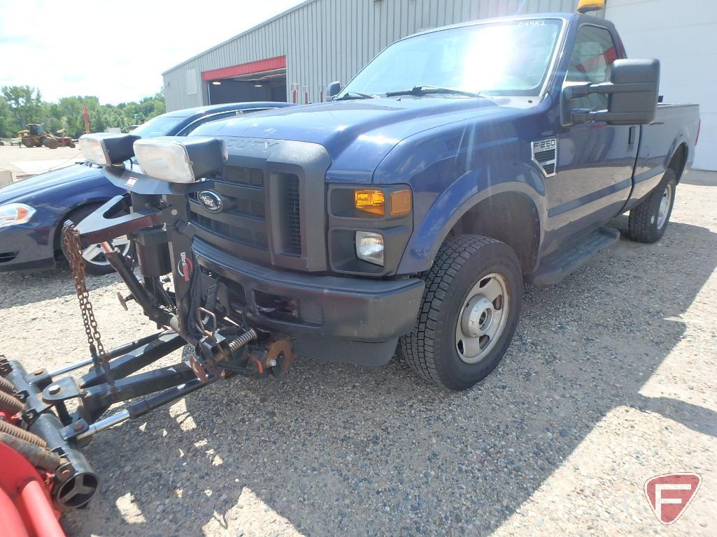 2010 Ford F-250 SuperDuty Pickup Truck with 8' Western Plow