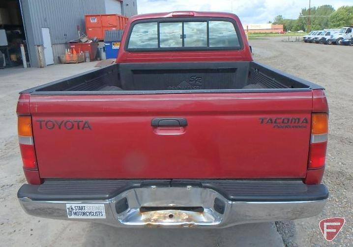 1998 Toyota Tacoma 2-Door Pickup Truck