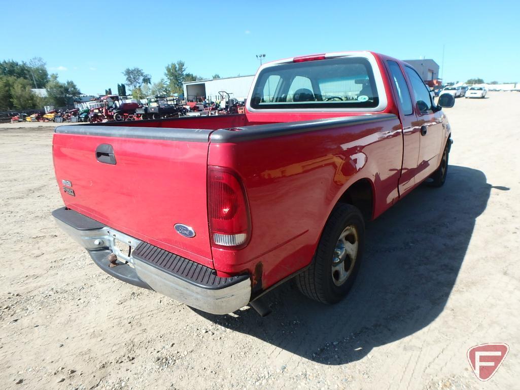 1998 Ford F-150 3-Door Extended Cab Pickup Truck