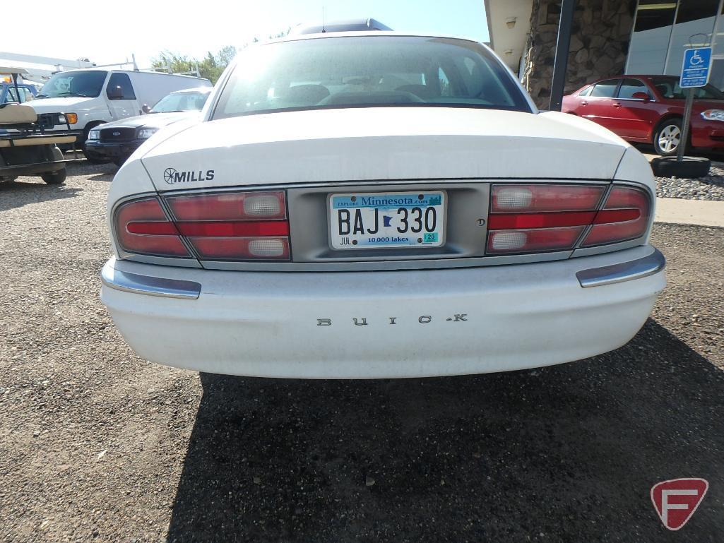 1997 Buick Park Avenue Passenger Car