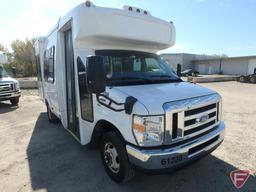 2013 Ford Econoline E-350 Super Duty Supreme Bus