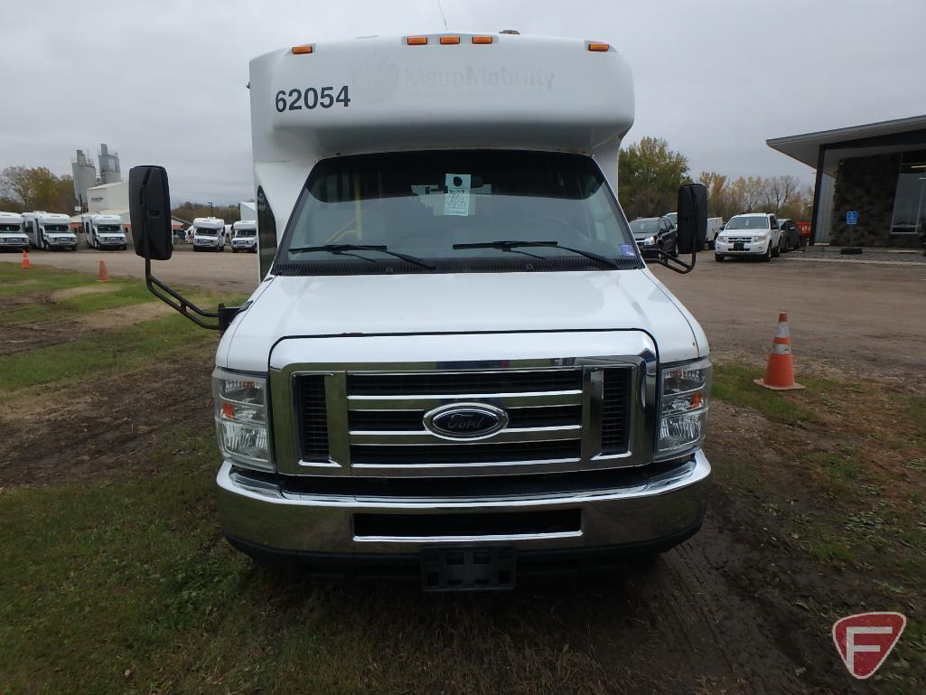 2012 Ford E-450 Super Duty Eldorao Bus