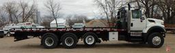 2008 International 7600 Rollback Truck