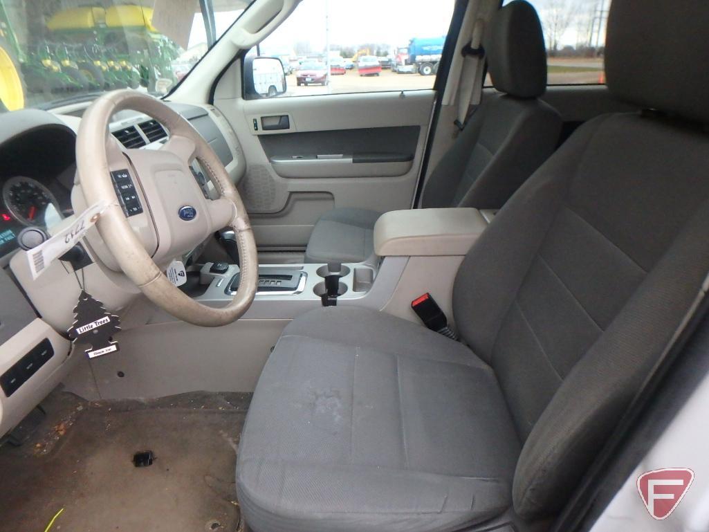 2009 Ford Escape Hybrid Multipurpose Vehicle (MPV)