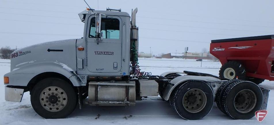 1994 International 9400 Semi Tractor