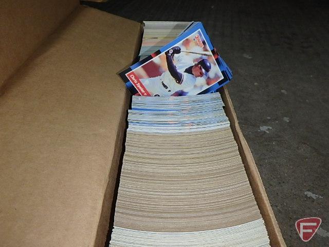 Large collection of sports collector/trading cards, mostly baseball.