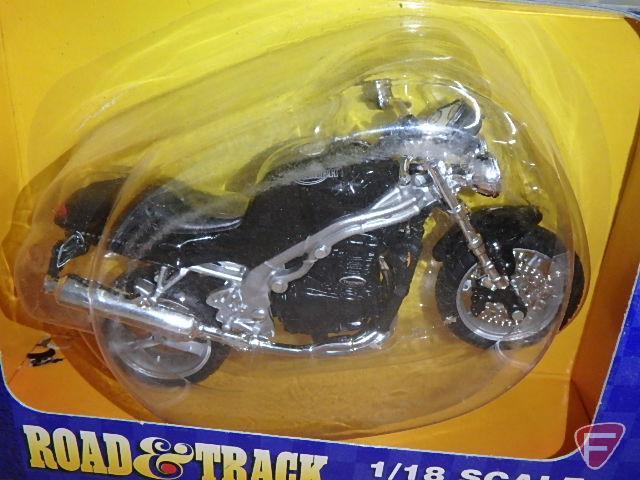 Road & Track 1/18 scale motorcycle, Harley Davidson floor mat, Chevrolet USA metal license plate