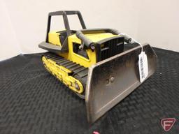 Tonka dozer with broken lift cylinder and broken roll cage