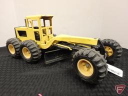 Tonka grader