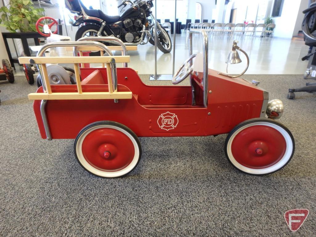 Fire Truck pedal car with ladders