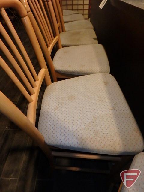 (13) wood cushioned tiki bar stools