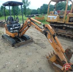 Case ZTS CX14 mini excavator with 17" Case bucket with teeth, 1046 hrs showing, PIN DFE0001074