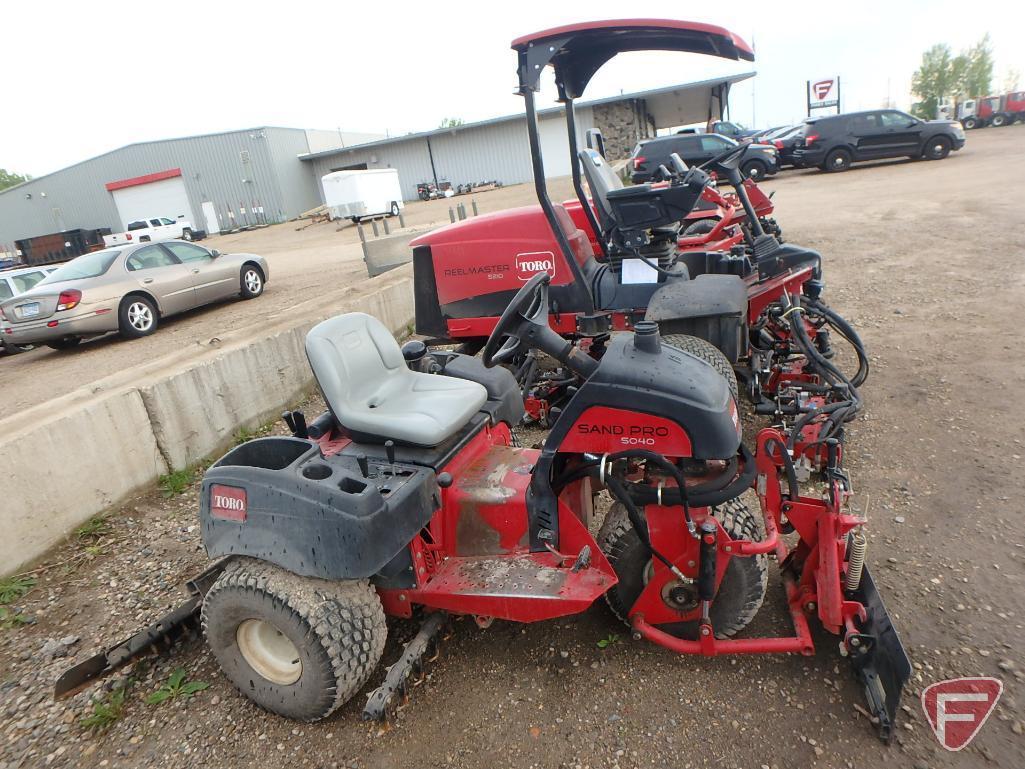 2008 Toro Sand Pro, model 5040, 3 wheel drive, 3976 hours, 36" front blade