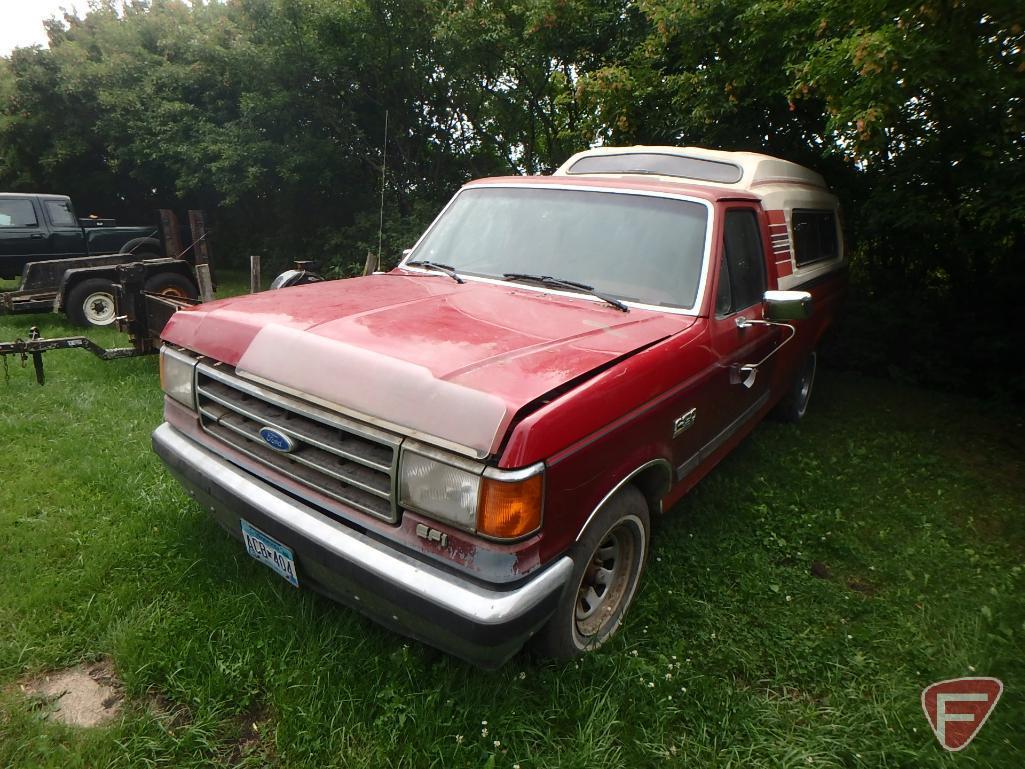 1990 Ford F-150 XLT Lariat EFI Pickup Truck