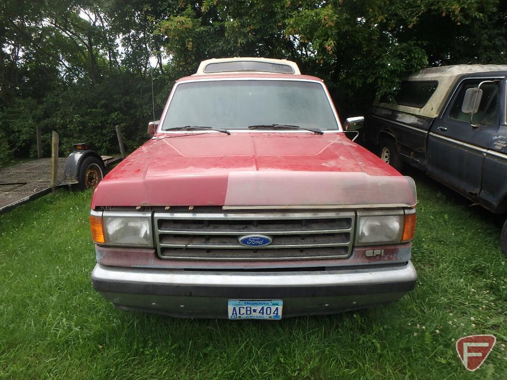 1990 Ford F-150 XLT Lariat EFI Pickup Truck