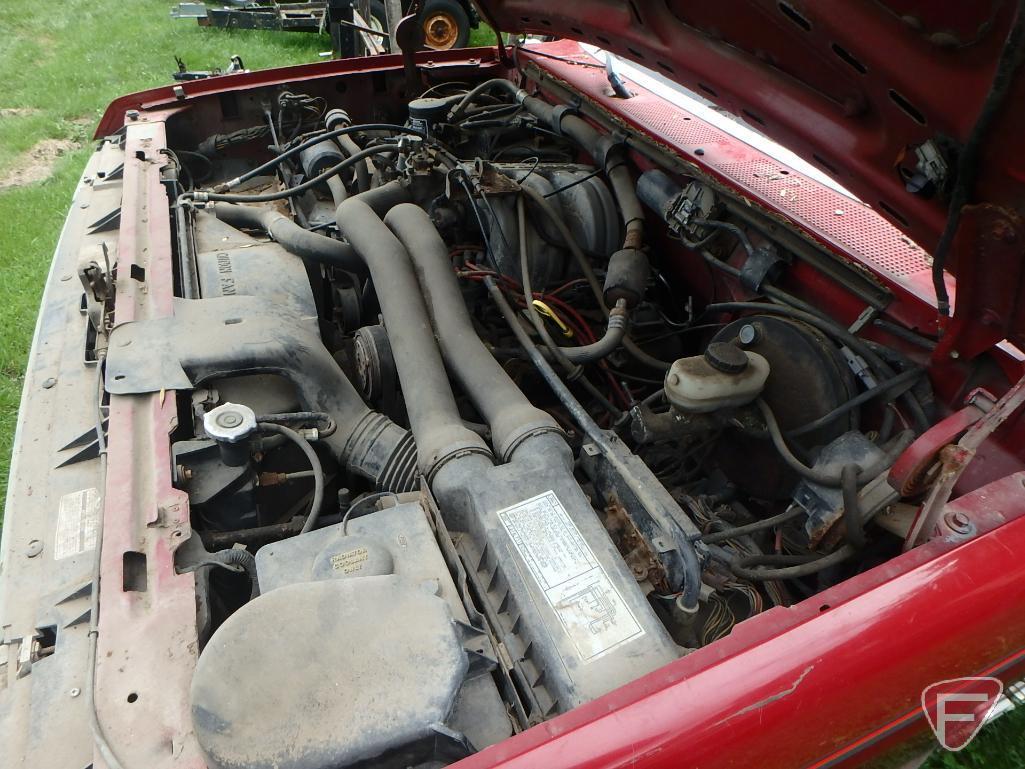 1990 Ford F-150 XLT Lariat EFI Pickup Truck